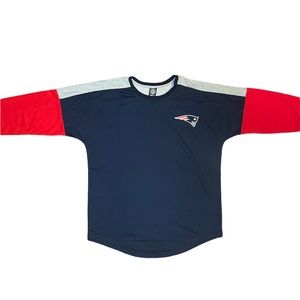 NWT NFL Women’s New England Patriots Long Sleeve Crew Neck Size Medium